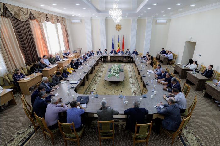 Președintele Parlamentului a întreprins o vizită la Hâncești. Igor Grosu: Vom construi o Moldovă europeană atunci când vom avea sate și orașe dezvoltate
